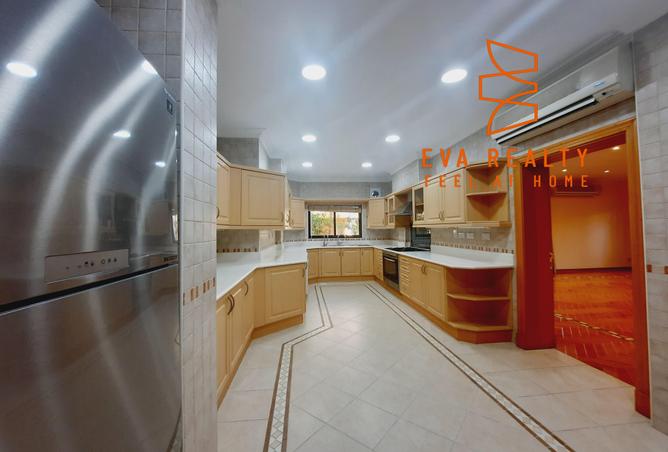 55744571 - Property Image 3
