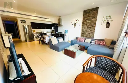 Apartment - 1 Bedroom - 2 Bathrooms for rent in Al Juffair - Capital Governorate