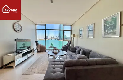 Apartment - 2 Bedrooms - 3 Bathrooms for rent in Reef Island - Capital Governorate