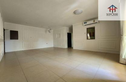 Apartment - 2 Bedrooms - 2 Bathrooms for rent in Hidd - Muharraq Governorate