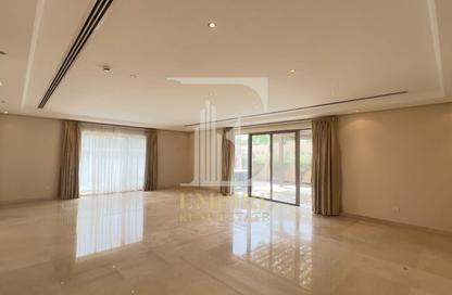 Villa - 5 Bedrooms - 6 Bathrooms for rent in Janabiya - Northern Governorate