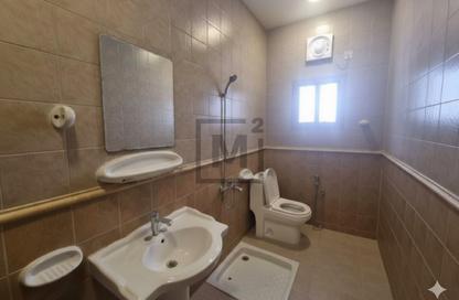 Apartment - 3 Bedrooms - 2 Bathrooms for rent in Jid Ali - Central Governorate