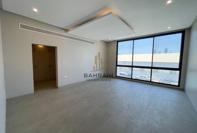 51985252 - صورة العقار 2