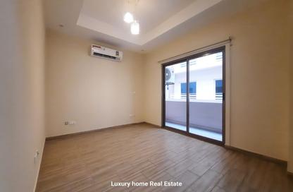 Apartment - 2 Bedrooms - 2 Bathrooms for rent in Hidd - Muharraq Governorate