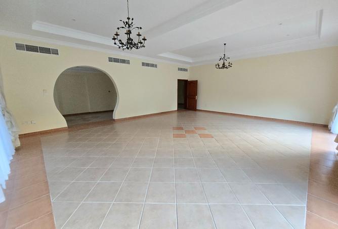 984928 - صورة العقار 3