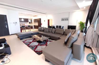 Apartment - 3 Bedrooms - 2 Bathrooms for rent in Al Juffair - Capital Governorate Apartment - 3 Bedrooms - 2 Bathrooms for rent in Al Juffair - Capital Governorate