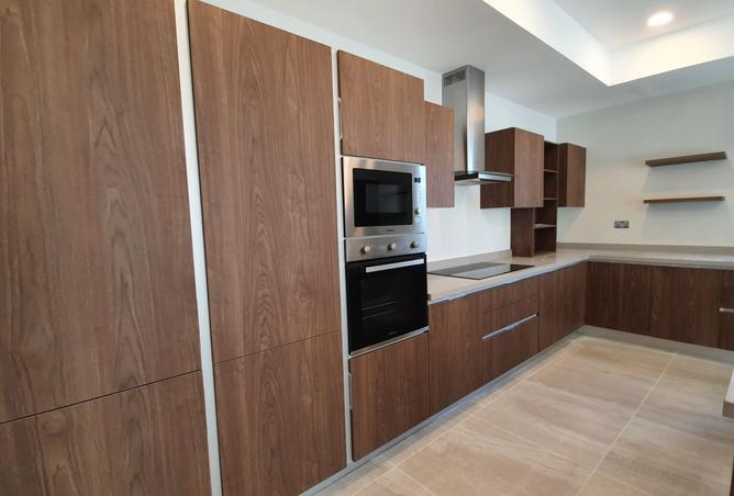 55802979 - Property Image 3