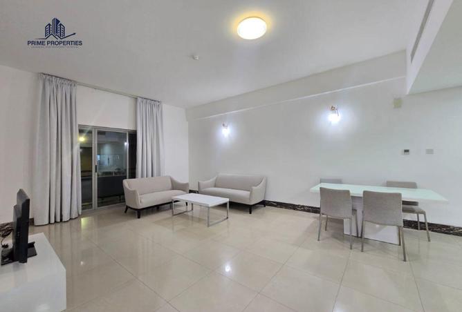 988047 - Property Image 2