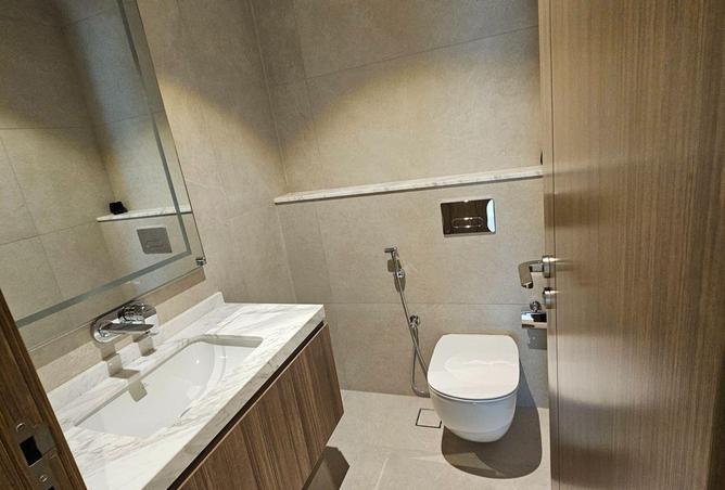 53111845 - Property Image 2