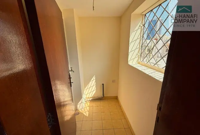 56210406 - Property Image 2