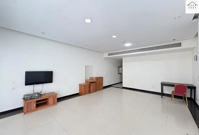 57731083 - Property Image 2