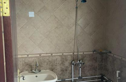 Villa - 6 Bedrooms - 4 Bathrooms for sale in Hamad Town - Northern Governorate