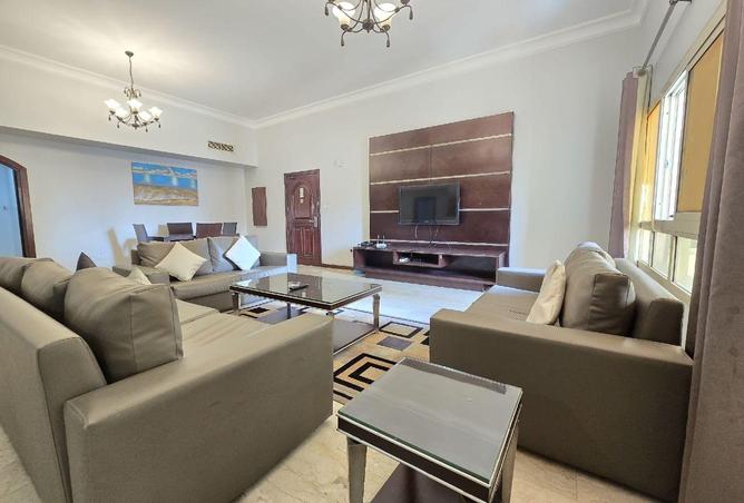 999243 - Property Image 2