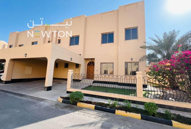 52038602 - Property Image 2