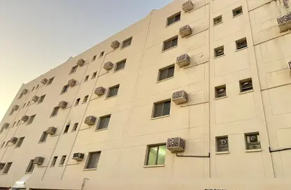 Staff Accommodation - Studio for rent in Sanad - Central Governorate