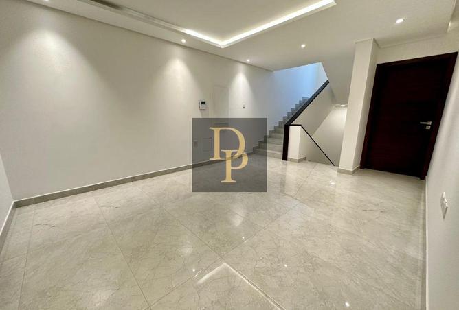 53489378 - Property Image 2