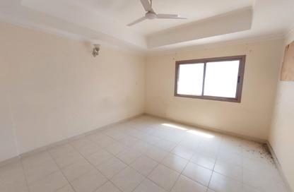 Apartment - 2 Bedrooms - 2 Bathrooms for rent in Hidd - Muharraq Governorate