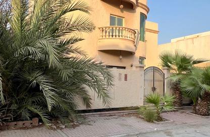 فيلا - 6 غرف نوم - 6 حمامات للبيع في سار - المحافظة الشمالية
