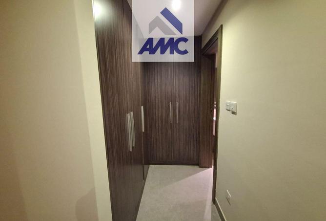 993098 - Property Image 3