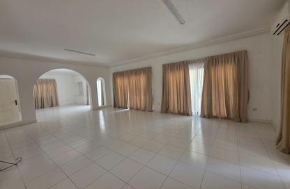 Villa - 5 Bedrooms - 5 Bathrooms for rent in Adliya - Manama - Capital Governorate