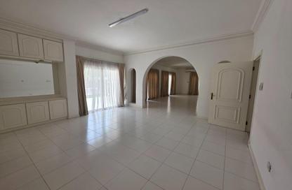 Villa - 5 Bedrooms - 5 Bathrooms for rent in Adliya - Manama - Capital Governorate