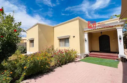 Villa - 3 Bedrooms - 3 Bathrooms for rent in Saar - Northern Governorate