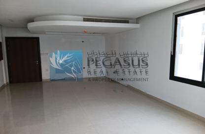 Office Space - Studio - 2 Bathrooms for rent in Seef - Capital Governorate