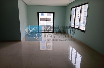 Office Space - Studio - 2 Bathrooms for rent in Seef - Capital Governorate