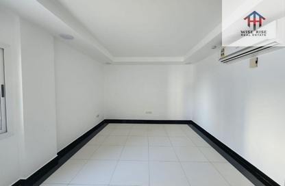 Apartment - 2 Bedrooms - 2 Bathrooms for rent in Hidd - Muharraq Governorate