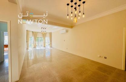 Villa - 3 Bedrooms - 3 Bathrooms for rent in Janabiya - Northern Governorate