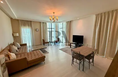 Apartment - 2 Bedrooms - 2 Bathrooms for rent in Sanabis - Manama - Capital Governorate