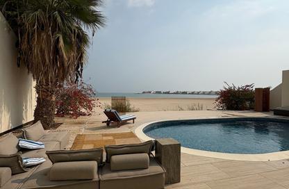 Villa - 5 Bedrooms - 7 Bathrooms for rent in Durrat Al Bahrain - Southern Governorate