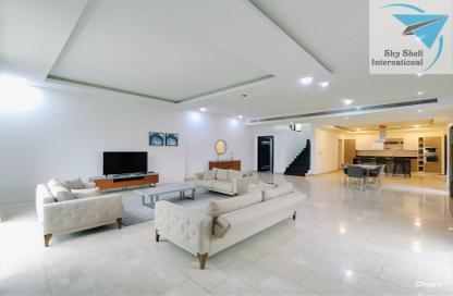 Villa - 4 Bedrooms - 6 Bathrooms for rent in Saar - Northern Governorate
