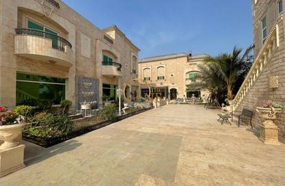 Compound - 6 - 7 for sale in Saar - Northern Governorate