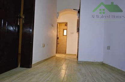 Whole Building - 6 - 6 for rent in Hidd - Muharraq Governorate