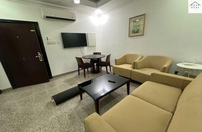 Apartment - 2 Bedrooms - 2 Bathrooms for rent in Seef - Capital Governorate
