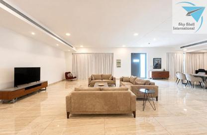 Villa - 4 Bedrooms - 6 Bathrooms for rent in Saar - Northern Governorate