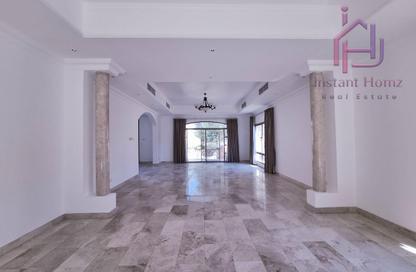Villa - 4 - 6 for rent in Saar - Northern Governorate