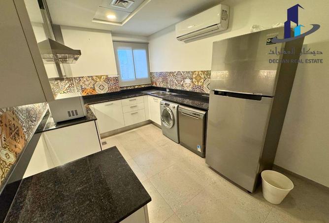 1002577 - Property Image 2