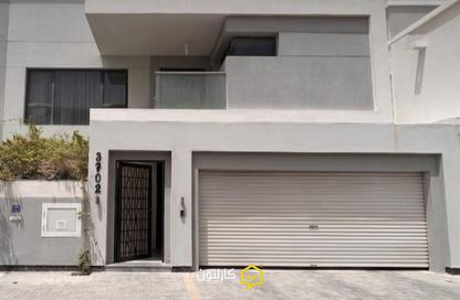 Villa - 4 - 4 for sale in Deerat Al Oyoun - Diyar Al Muharraq - Muharraq Governorate