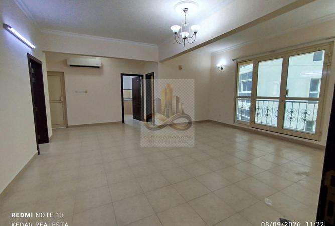 56890388 - Property Main Image