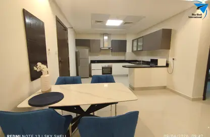 Apartment - 2 Bedrooms - 2 Bathrooms for rent in Sanabis - Manama - Capital Governorate