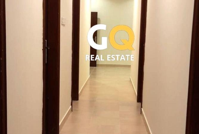 995801 - Property Image 2