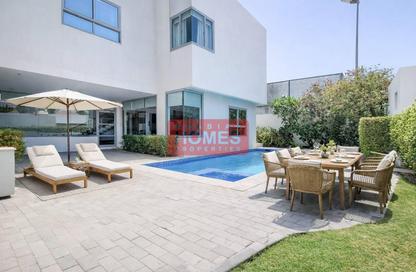 Villa - 4 Bedrooms - 5 Bathrooms for rent in Saar - Northern Governorate
