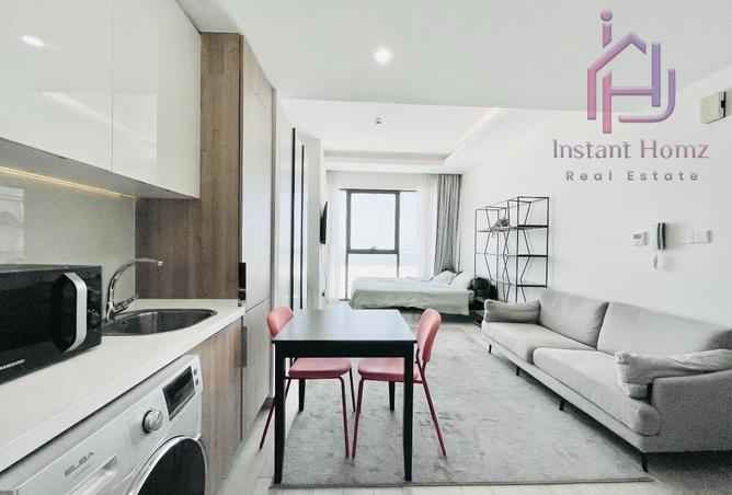 995689 - Property Image 2