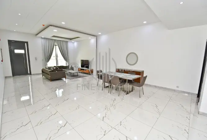56423587 - Property Image 3