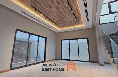 Villa - 4 Bedrooms - 6 Bathrooms for sale in Saar - Northern Governorate