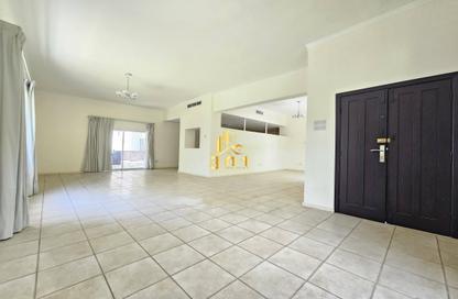 Compound - 4 Bedrooms - 3 Bathrooms for rent in Adliya - Manama - Capital Governorate