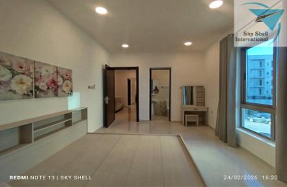 Apartment - 2 Bedrooms - 2 Bathrooms for rent in Al Burhama - Manama - Capital Governorate