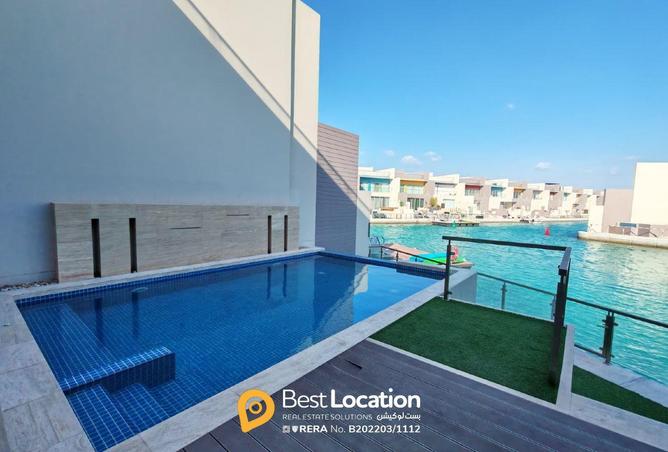 997165 - Property Image 2